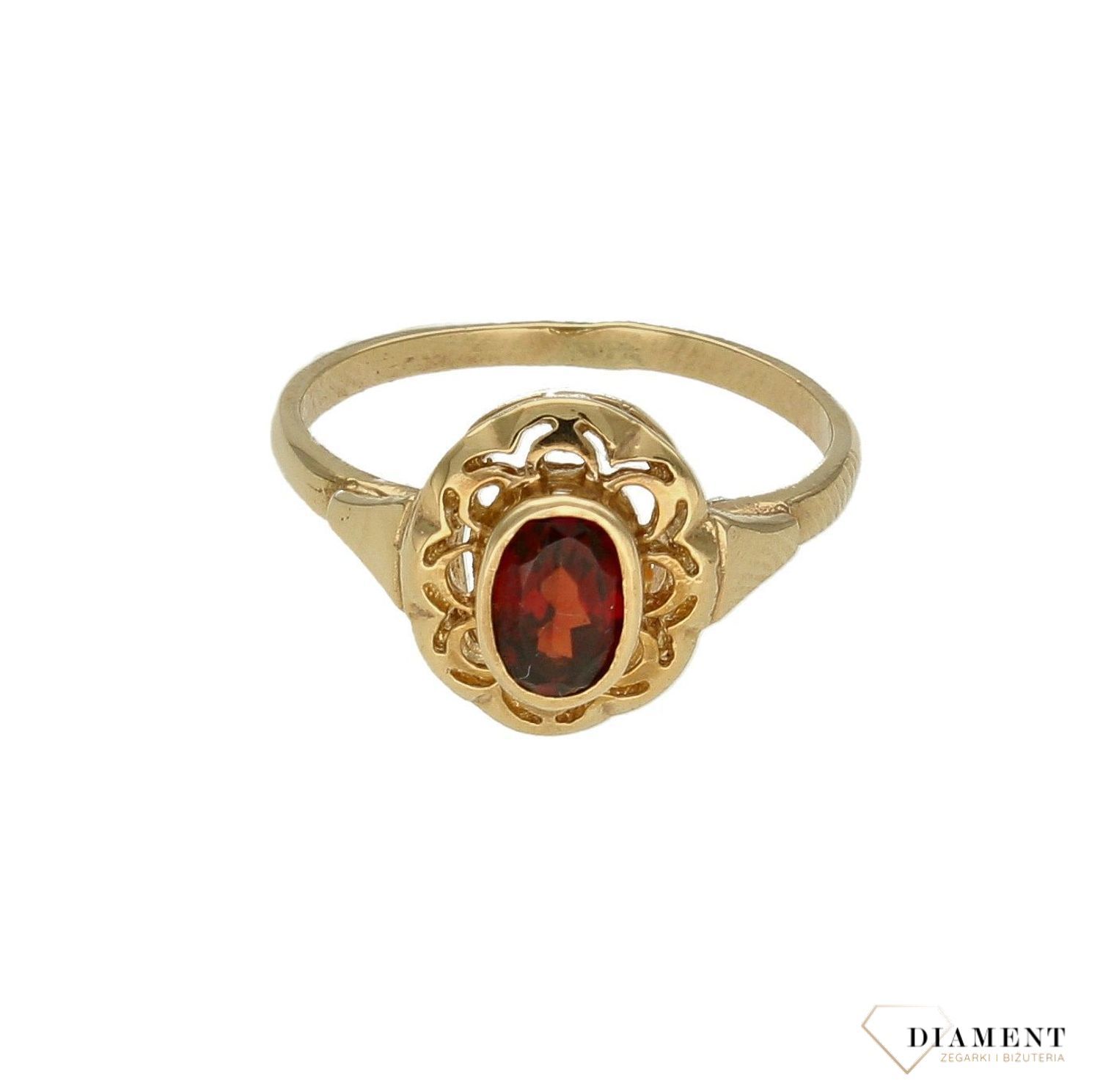 Złoty pierścionek damski z naturalnym granatem 333 AN 19.  Ponadczasowy wzór inspirowany ikonami sztuki jubilerskiej podkreśli piękno wyjątkowych momentów- zaręczyn, rocznic, jubileuszy. Darmowa dostawa..jpg